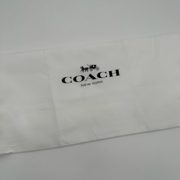 Coach Wine Pebble Leather with Gold Chain Strap, Turn Lock Tote, Gently Used - Picture 8 of 9